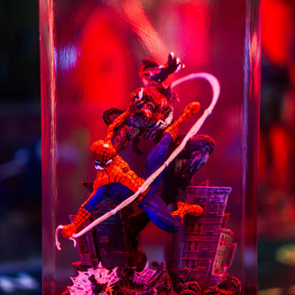 スパイダーマン vs ヴェノム ジオラマランプ – Ver 2